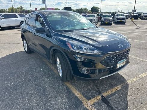 Used 2020 Ford Escape SE AWD/4WD image 3