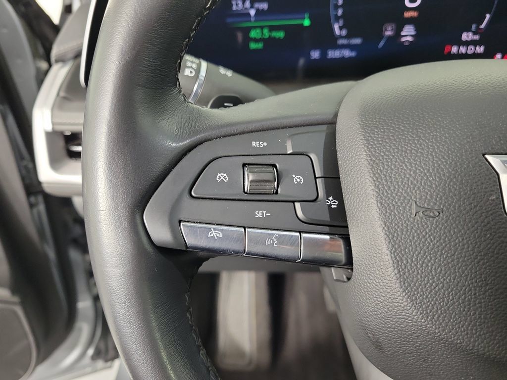 Certified 2025 Cadillac XT4 Premium Luxury FWD image 21