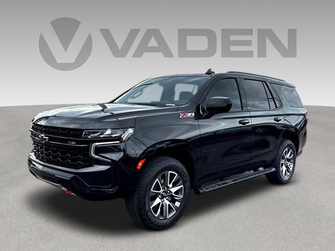Used 2024 Chevrolet Tahoe Z71 AWD/4WD image 3