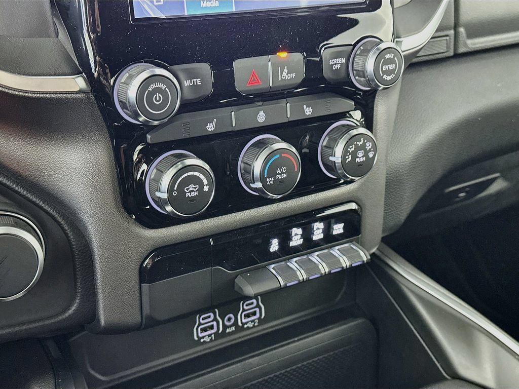 New 2026 RAM 1500 Big Horn w/ Night Edition AWD/4WD image 15
