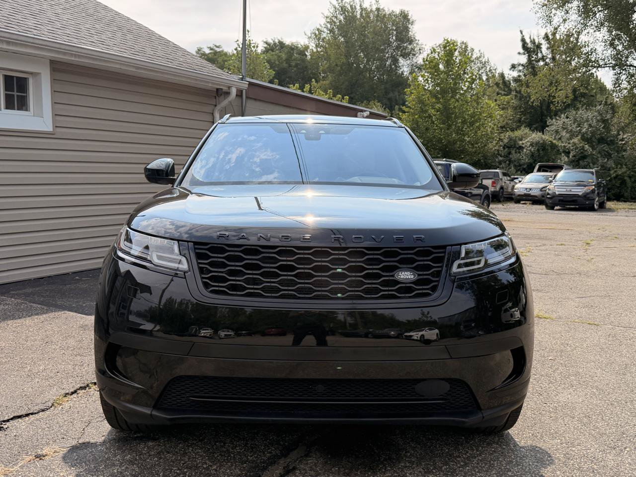 Used 2019 Land Rover Range Rover Velar S AWD/4WD image 10