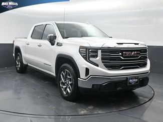 Used 2025 GMC Sierra 1500 SLT w/ SLT Premium Package AWD/4WD video 1
