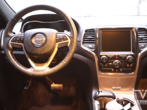 Used 2015 Jeep Grand Cherokee Laredo w/ Quick Order Package 23E image 20