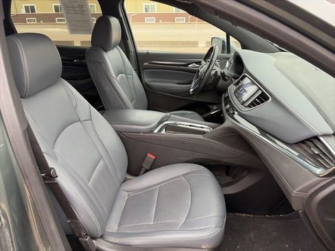 Used 2024 Buick Enclave Premium w/ Experience Buick Package image 21