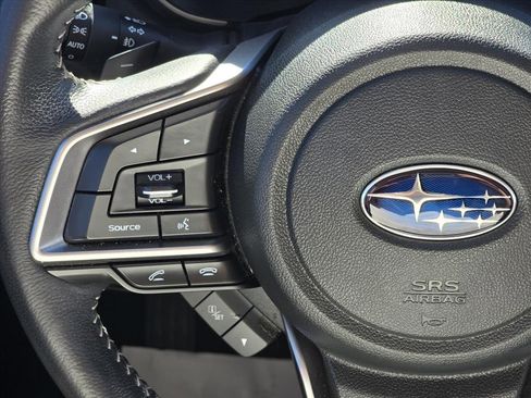 Used 2022 Subaru Ascent Limited w/ Technology Package image 17