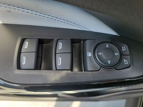 Used 2026 Chevrolet Trax LT image 21