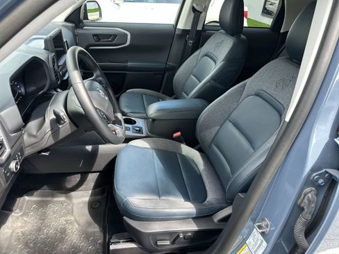 Used 2024 Ford Bronco Sport Outer Banks AWD/4WD image 3