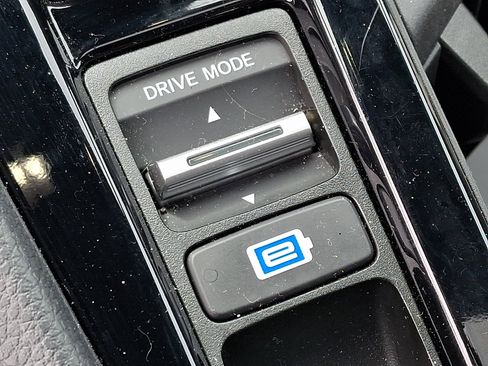 Certified 2025 Honda Accord Sport image 27