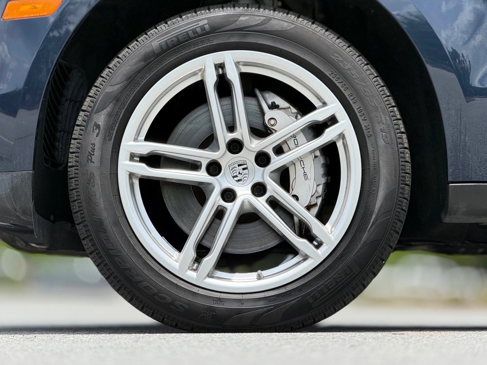 Used 2015 Porsche Macan S AWD/4WD image 18