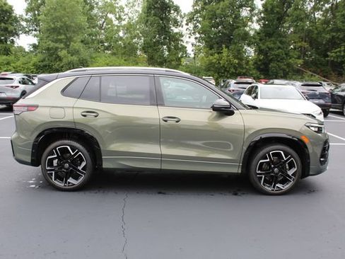 Used 2025 Volkswagen Tiguan SEL R-Line AWD/4WD image 2