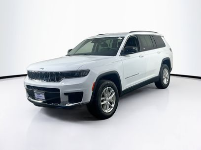 Used 2023 Jeep Grand Cherokee L Laredo