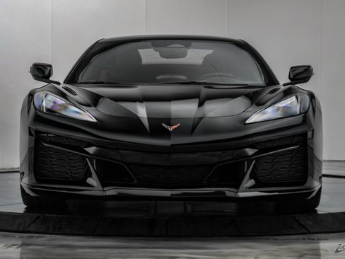 Used 2026 Chevrolet Corvette Z06 RWD image 36