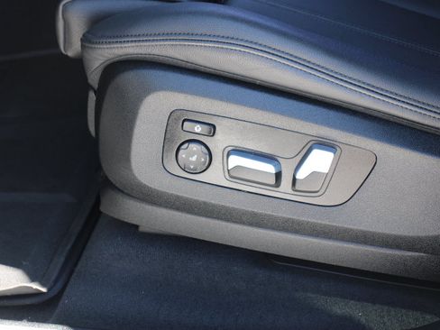 Used 2022 BMW X5 sDrive40i RWD image 13