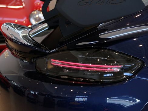 Used 2024 Porsche 718 Cayman GT4 RS image 21