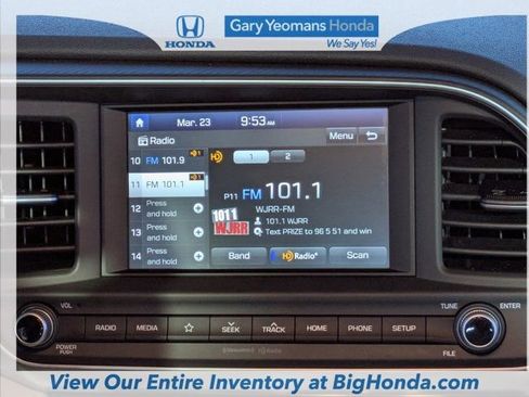 Used 2019 Hyundai Elantra Value Edition w/ Winter Weather Package image 19