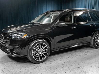 New 2025 Mercedes-Benz GLS 450 4MATIC