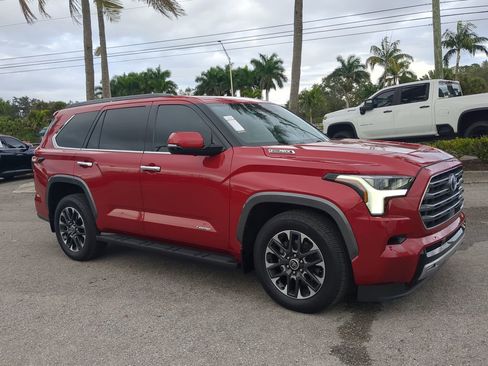 Used 2023 Toyota Sequoia Limited image 2