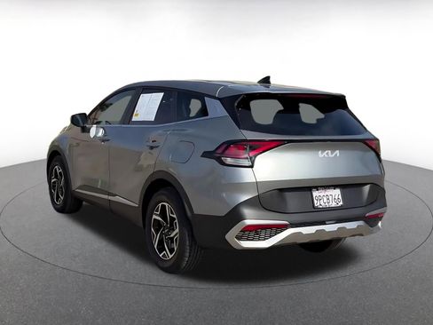 Used 2025 Kia Sportage LX image 11