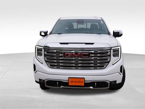Certified 2023 GMC Sierra 1500 Denali AWD/4WD image 12