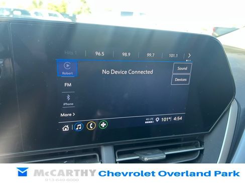 Used 2024 Chevrolet Trax LS w/ LS Convenience Package FWD image 4