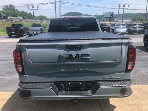 Used 2024 GMC Sierra 1500 Elevation w/ LPO, Elevation Black Package AWD/4WD image 5