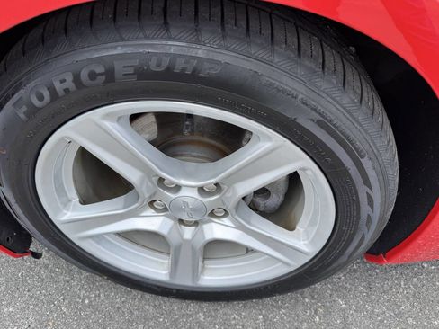 Used 2016 Chevrolet Camaro LT image 6