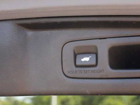 Used 2023 Honda CR-V Sport Touring image 8