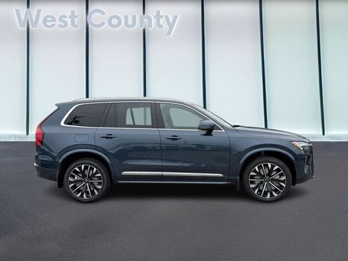 New 2026 Volvo XC90 B5 Plus w/ Protection Package Premier AWD/4WD image 2