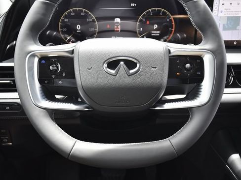 Used 2026 INFINITI QX80 Luxe w/ Cargo Package RWD image 7