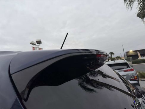 Used 2020 Hyundai Santa Fe SE image 82