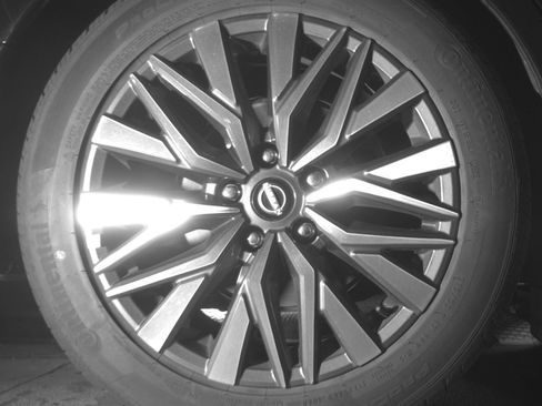 Used 2025 Nissan Altima 2.5 SV FWD image 15