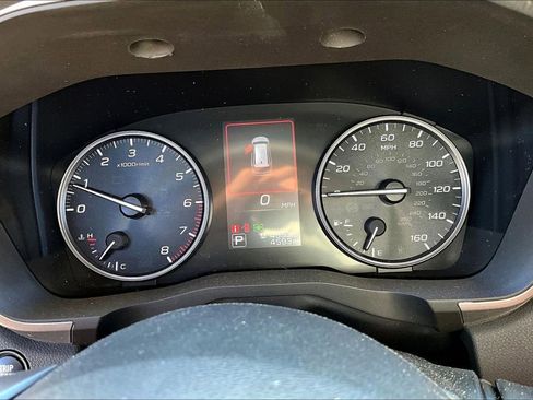 Used 2025 Subaru Ascent Touring w/ Popular Package #2 AWD/4WD image 12