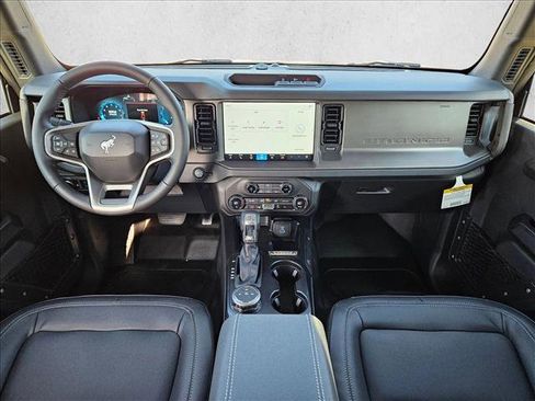 New 2025 Ford Bronco Big Bend image 15