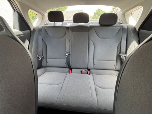 Used 2025 Kia K4 FWD image 38