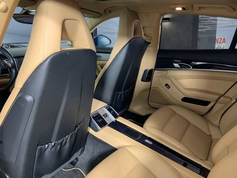 Used 2013 Porsche Panamera image 20