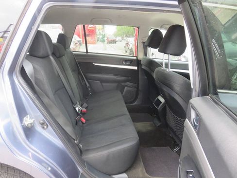 Used 2014 Subaru Outback 2.5i Premium AWD/4WD image 18