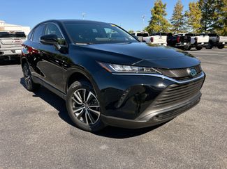 Used 2021 Toyota Venza LE video 2