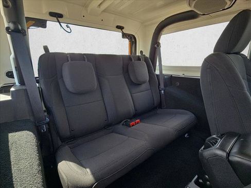 Used 2023 Jeep Wrangler Sport AWD/4WD image 17