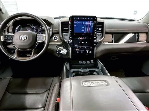 Used 2025 RAM 1500 Limited AWD/4WD image 18