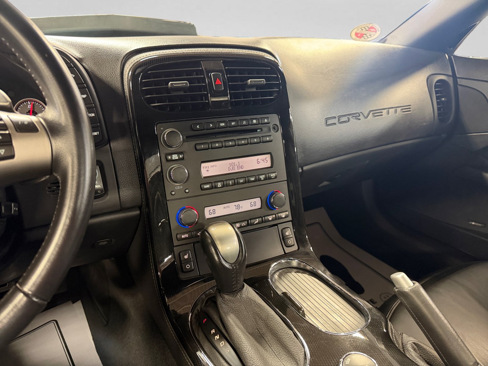 Used 2008 Chevrolet Corvette Convertible w/ Preferred Equipment Group RWD image 29
