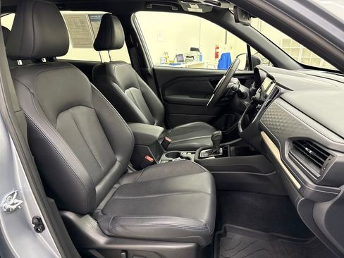 Certified 2025 Subaru Forester Limited image 23