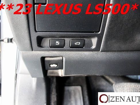 Used 2023 Lexus LS 500 w/ Accessory Package (Z1) RWD image 22