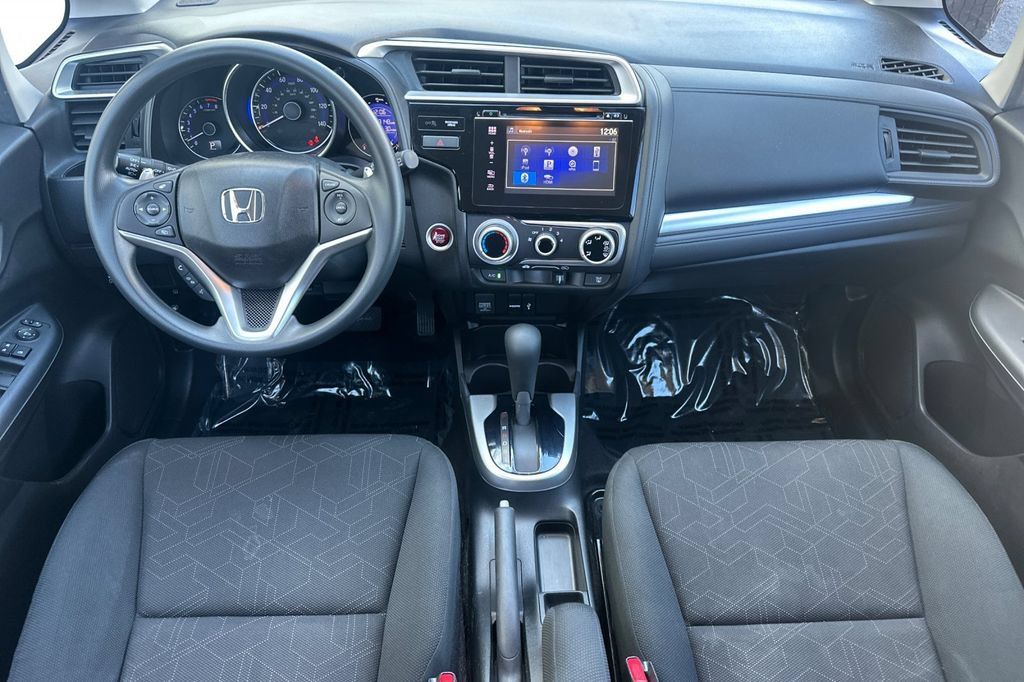 Used 2017 Honda Fit EX image 12