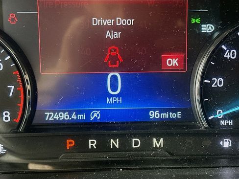 Used 2020 Ford Explorer XLT image 19