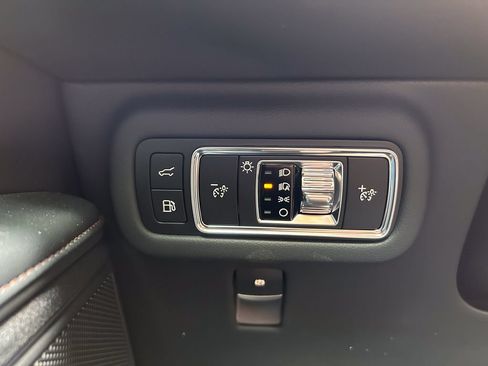 New 2026 Lincoln Nautilus Premier AWD/4WD image 29