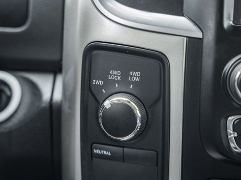 Used 2016 RAM 2500 Big Horn w/ Black Appearance Group image 35