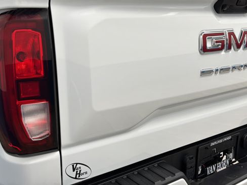 Used 2024 GMC Sierra 1500 Elevation AWD/4WD image 38