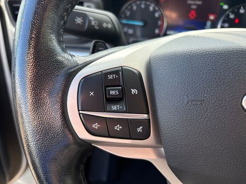 Used 2021 Ford Explorer XLT w/ Class III Trailer Tow Package image 14