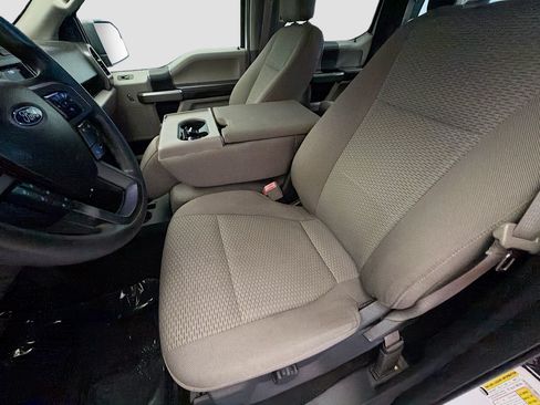 Used 2018 Ford F150 XLT RWD image 11