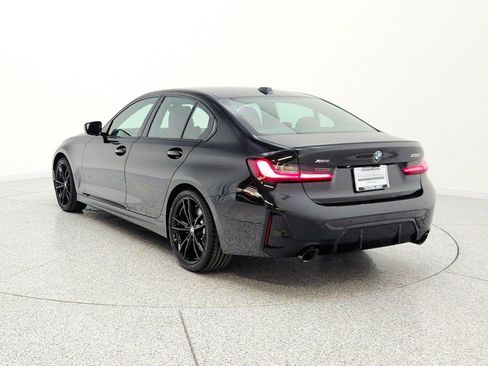 Used 2023 BMW 330i xDrive Sedan w/ M Sport Package image 7